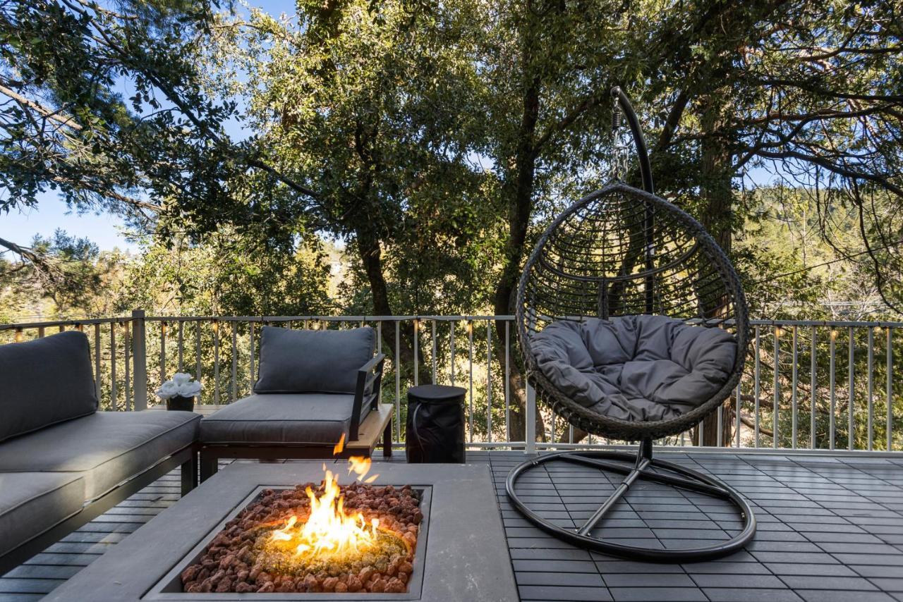 Mountain Getaway By Lake Crestline Exterior photo