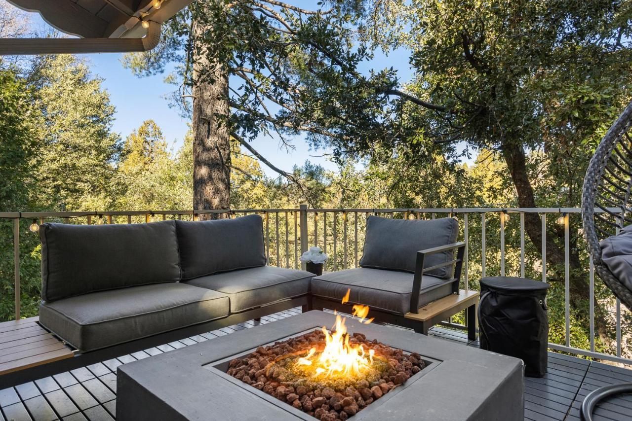 Mountain Getaway By Lake Crestline Exterior photo